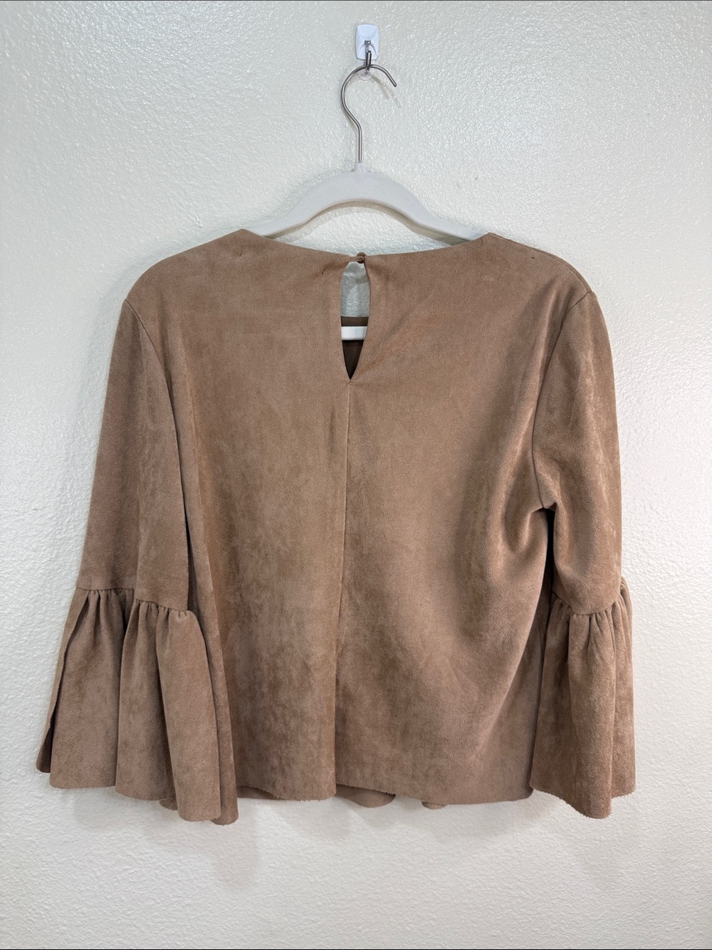 The Impeccable Pig Suede-Look Bell Sleeve Blouse Size Small Western Style - Picture 4 of 8